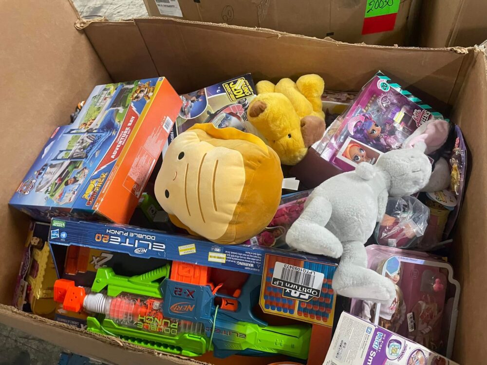 Target Toy pallets - Image 13