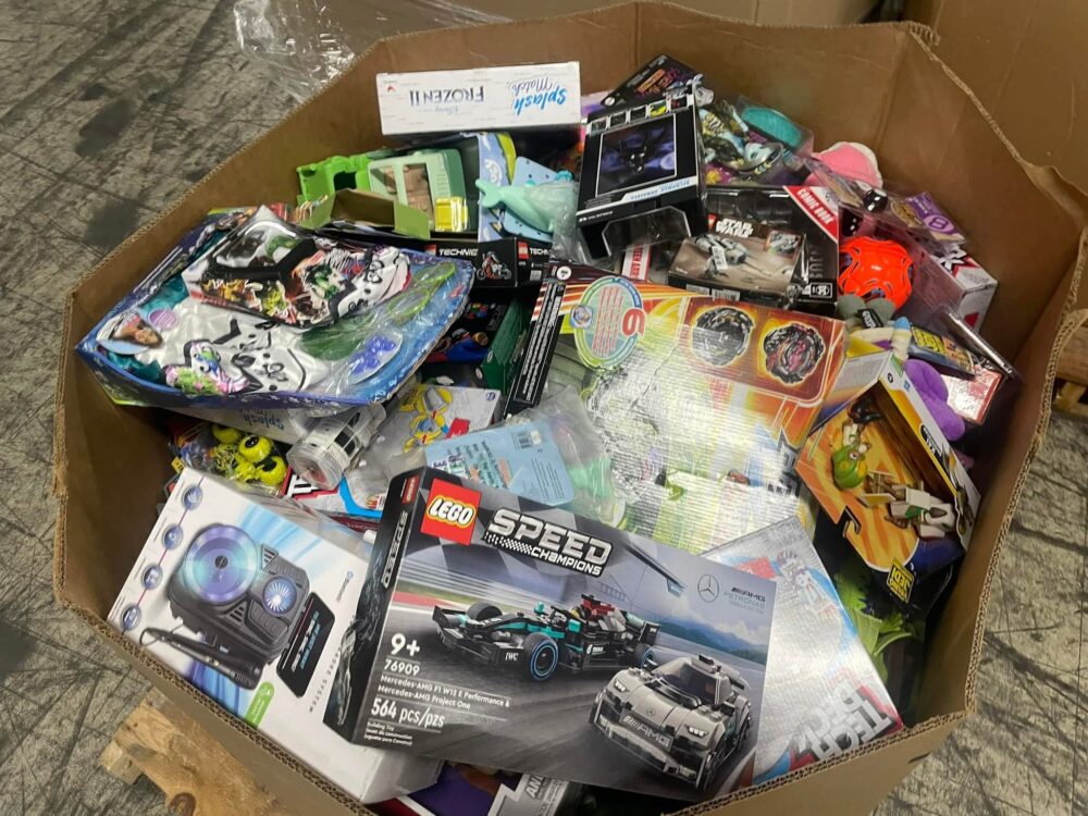 Target Toy pallets - Image 21