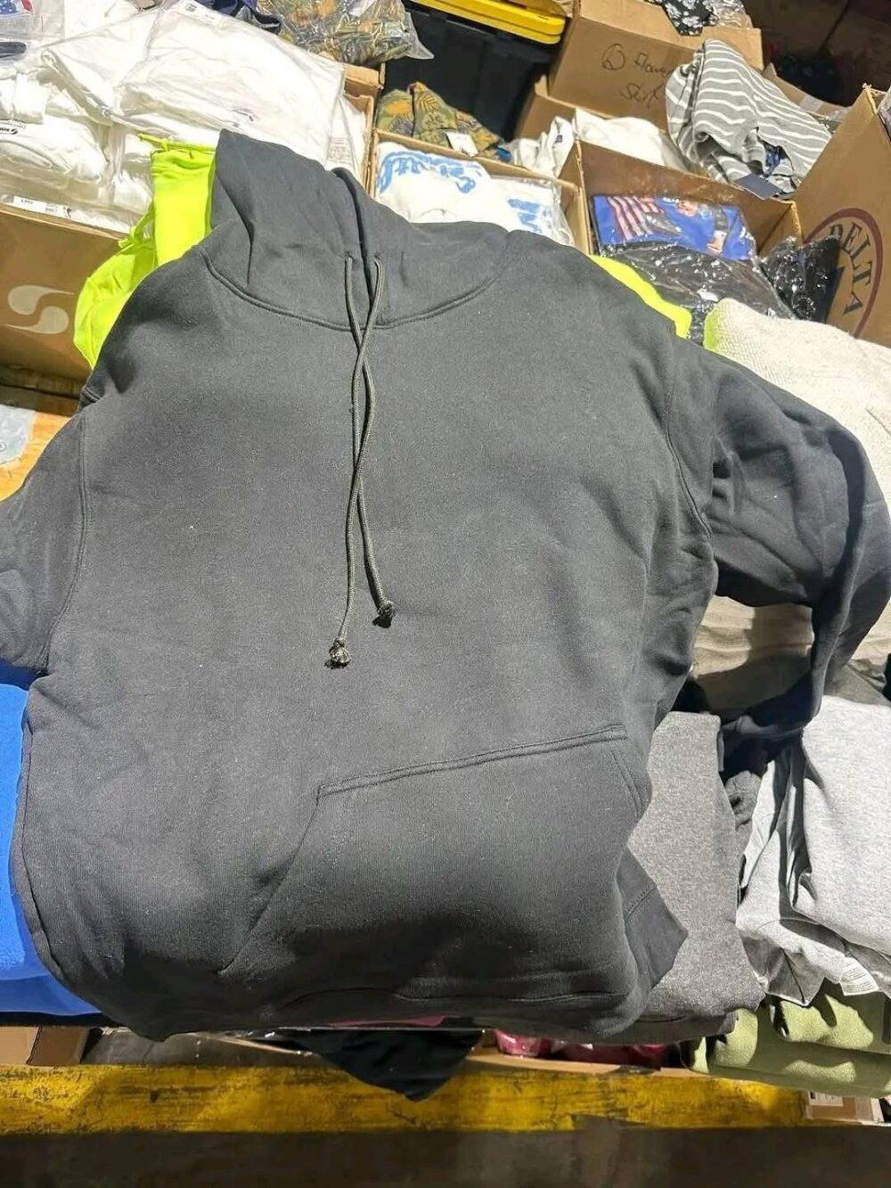 Sweatshirts Pallets - Image 5