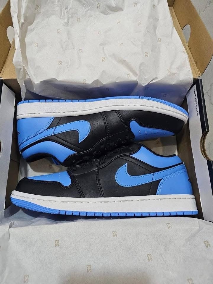Nike and Jordans Sneakers Pallets - Image 3