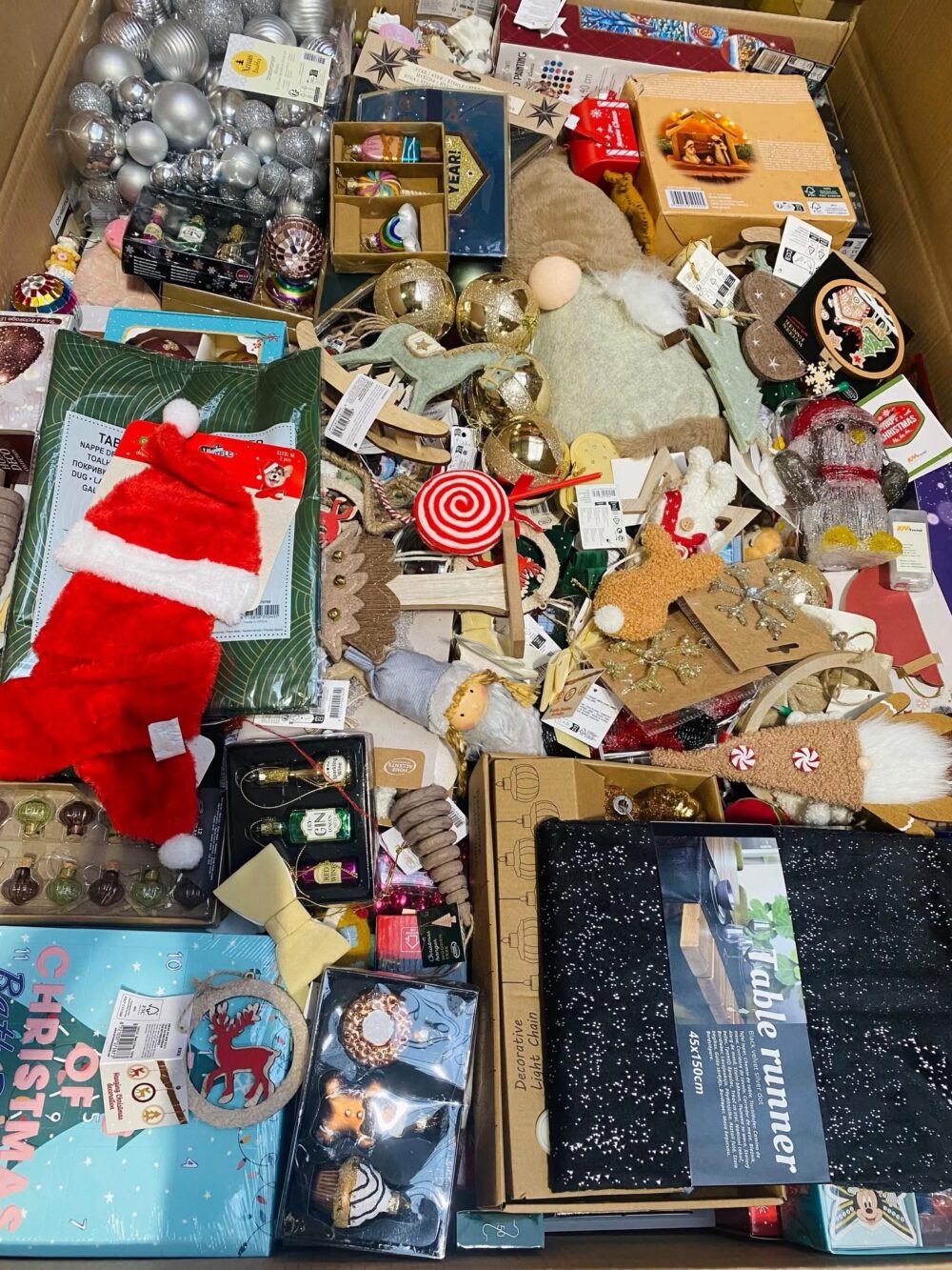Christmas Decor Pallets - Image 2