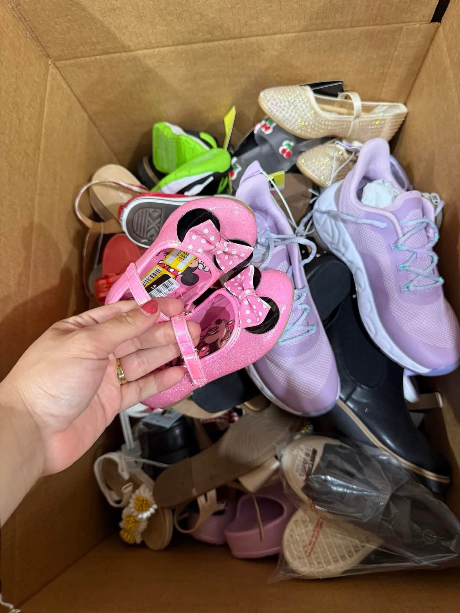 Kids Shoes - Image 3