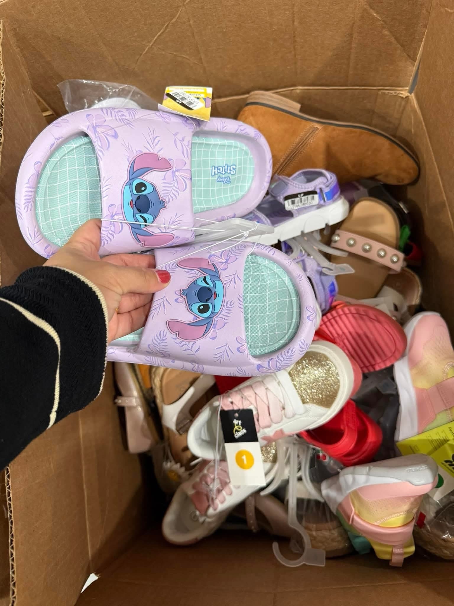 Kids Shoes - Image 5