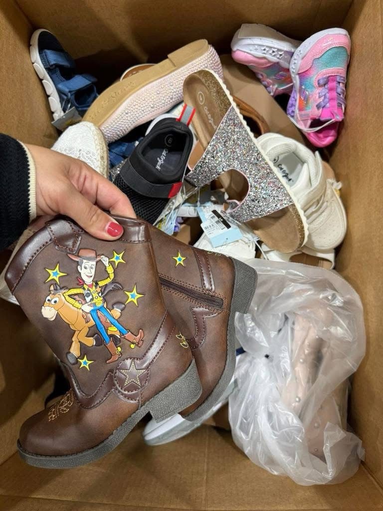 Kids Shoes - Image 6